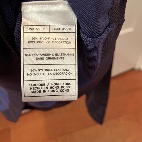 Nike ladies golf pullover dri fit - Picture 4 of 4